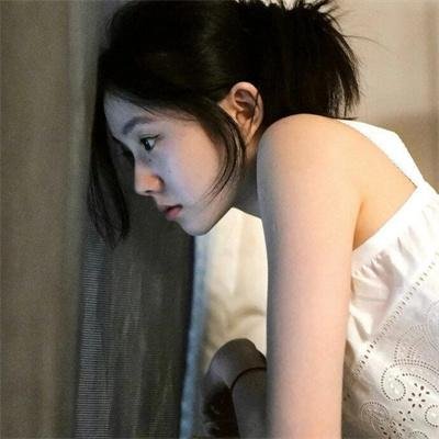 影子背后封面