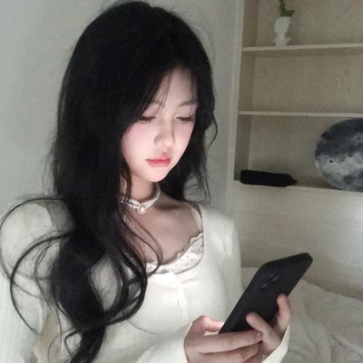 女王之花海报